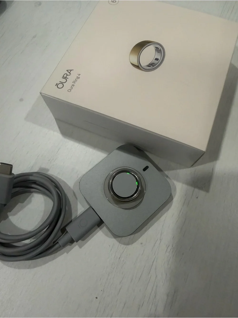 Oura Ring 4 Gold size 6 and ring sizer plus ring covers